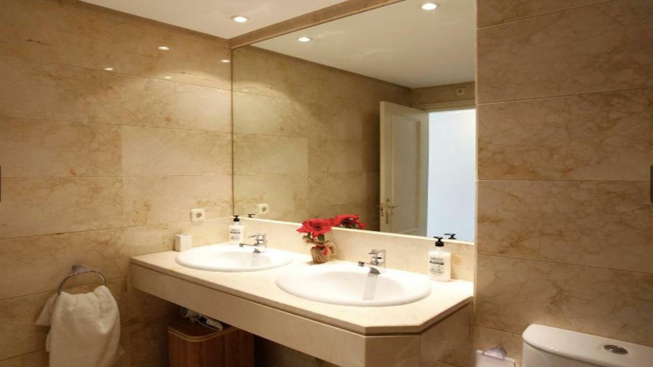 Center Puerto Banus -3 Bedrooms Marbellac Extérieur photo